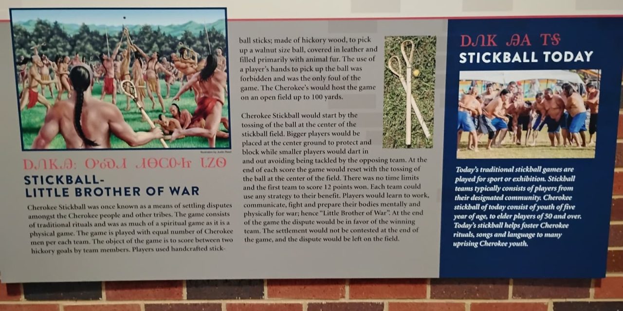 El espíritu Cherokee vibra en el Truist park