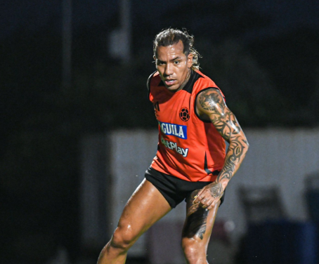 Dayro Moreno, el eterno goleador que volvió a la Selección con estilo y alegría