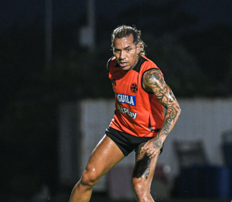 Dayro Moreno, el eterno goleador que volvió a la Selección con estilo y alegría