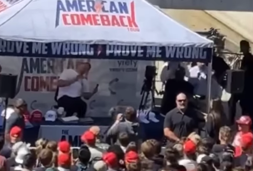 Charlie Kirk, líder conservador aliado de Trump, herido de bala durante un evento en Utah
