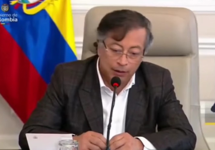 “Es una estupidez de EE. UU.”: Petro reaccionó al retiro de su visa