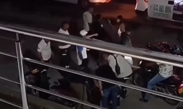 Motociclista cayó en desagüe sin rejilla en la vía Circunvalar de Barranquilla