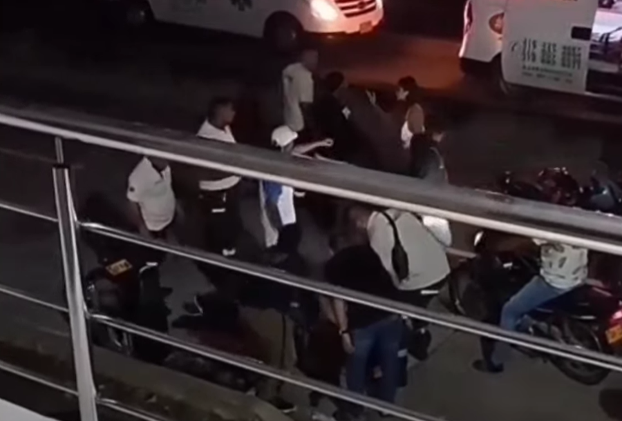 Motociclista cayó en desagüe sin rejilla en la vía Circunvalar de Barranquilla