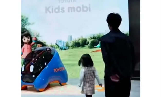 Toyota presenta mini auto autónomo para niños: movilidad inteligente o riesgo del futuro