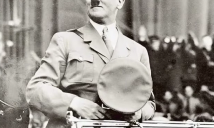 Investigación genética sugiere que Adolf Hitler padecía trauma sexual