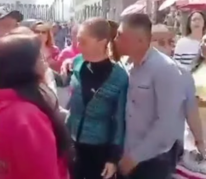Acoso a Claudia Sheinbaum en acto público desata indignación y debate