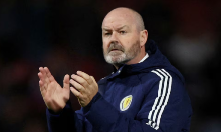 DT de Escocia dice «No se enduenden para ir a un mundial»