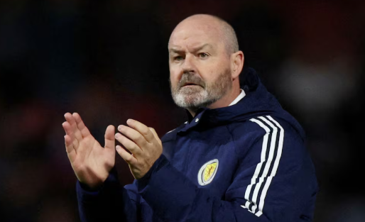 DT de Escocia dice «No se enduenden para ir a un mundial»