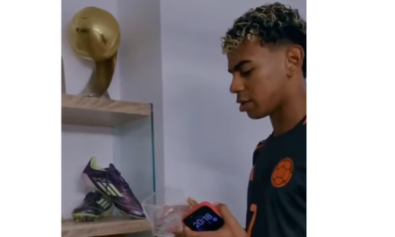 Crack reconoce a crack: Lamine Yamal luce la camiseta de Luis Díaz y sorprende a los hinchas