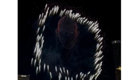 Espectáculo de drones de Stranger Things ilumina el cielo de Las Vegas