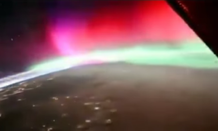 Aurora boreal convierte a la Tierra en un espectáculo de ciencia ficción visto desde el espacio