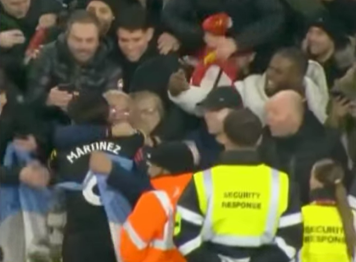 Un abrazo que valió más que el triunfo