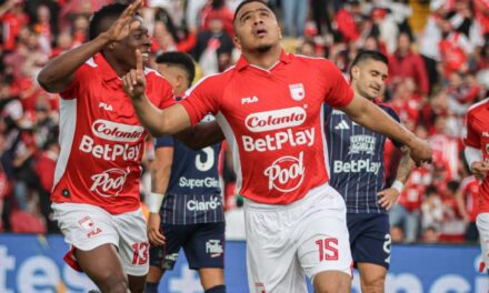 Junior con las defensas bajas volvió a perder ante Santa Fe