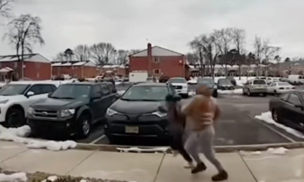 Niños huyen aterrados por operativo de ICE camino a la escuela en Nueva Jersey