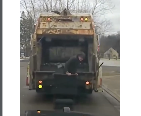 Hombre es captado oculto en un bote de basura tras huir de inspección en Ohio