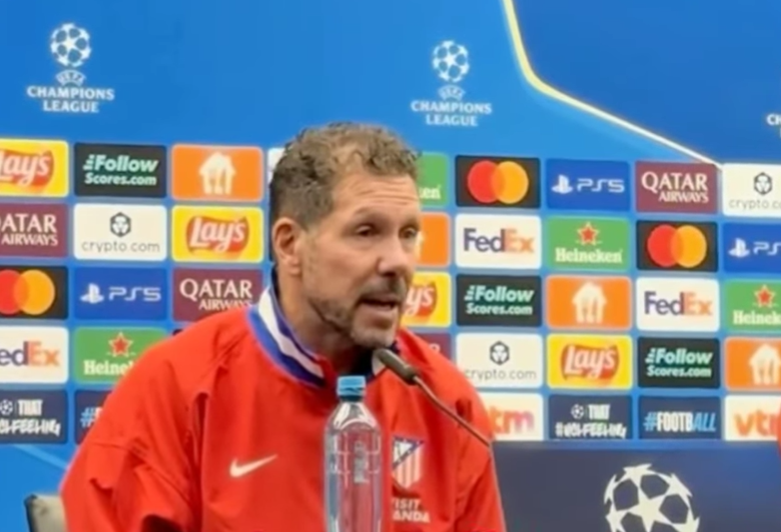 𝗦𝗜𝗠𝗘𝗢𝗡𝗘 𝗗𝗘𝗝𝗔 𝗨𝗡𝗔 𝗟𝗘𝗖𝗖𝗜𝗢́𝗡 𝗗𝗘 𝗩𝗜𝗗𝗔: » Di todo el amor que tenía»