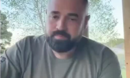 Hombre acusado de matar al violador de su hija gana primaria republicana para sheriff en Arkansas