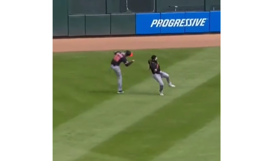 Momento de tensión en Detroit: Parker Meadows sale en carrito tras fuerte choque