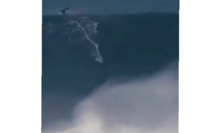 Una montaña de agua: Steudtner vuelve a hacer historia en Nazaré