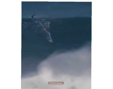 Una montaña de agua: Steudtner vuelve a hacer historia en Nazaré