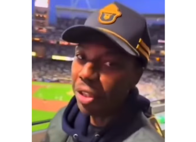 Sportcaster en Los Angeles, molesto por show de mariachis en estadio de béisbol