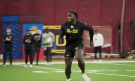 EL NIGERIANO QUE HIZO HISTORIA EN EL DRAFT