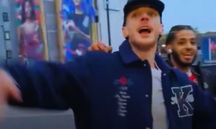 4 del Arsenal celebran el título con fanáticos, hasta el amanecer