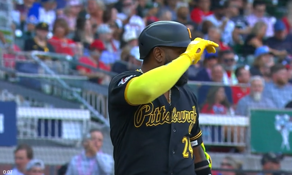 Marcell Ozuna recibió una emotiva ovación en su regreso a Atlanta