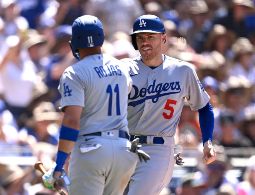 Miguel Rojas y Freddie Freeman protagonizan una joya defensiva que maravilló a las Grandes Ligas