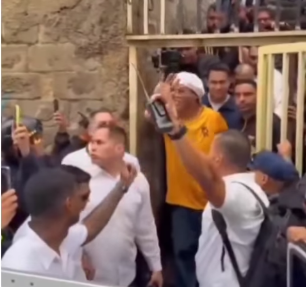 RONALDINHO PARALIZÓ VENEZUELA CON SU SONRISA