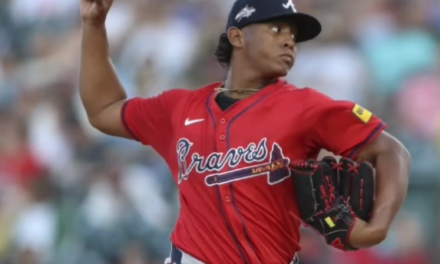 «Es nuestra arma secreta»: Chris Sale sobre Didier Fuentes