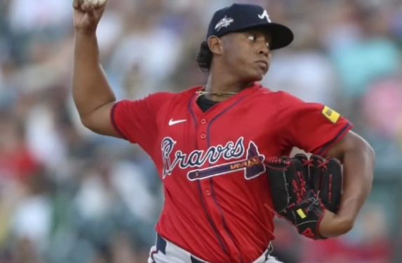 «Es nuestra arma secreta»: Chris Sale sobre Didier Fuentes
