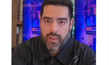 Revocan credencial a un periodista paraguayo tras insultar a un árbitro durante la transmisión