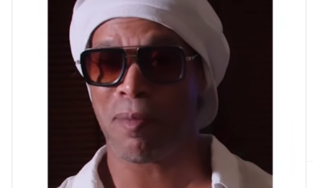 Ronaldinho vuelve al fútbol con 46 años