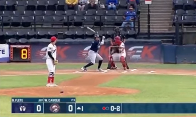 Impactante video de  terremoto en pleno juego  de béisbol en Venezuela