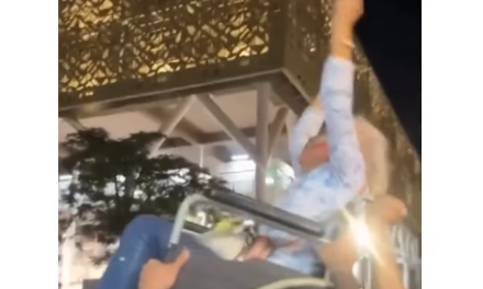 Una abuela se roba el show en la fiesta de México tras una fase de grupos perfecta