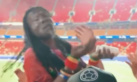 El ‘brujo de Ghana’ terminó celebrando con Colombia tras la clasificación a octavos