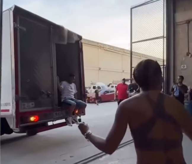 Teo Gutiérrez también se puso la camiseta de la solidaridad