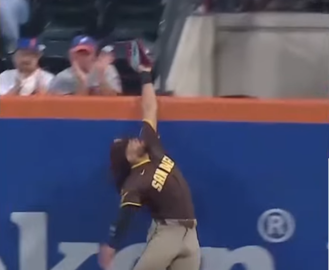 ¡Tatis Jr. le robó un grand slam a Lindor!