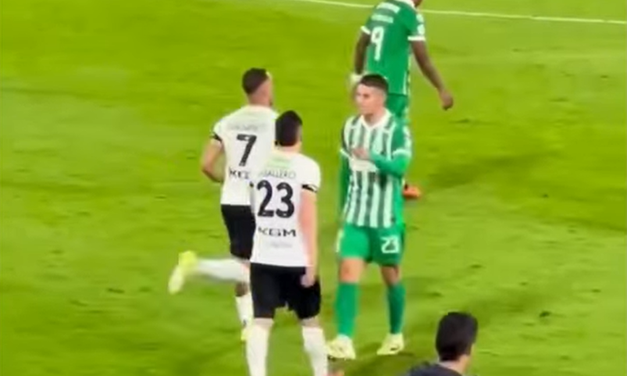 James Rodríguez perdió la calma sobre el final del partido
