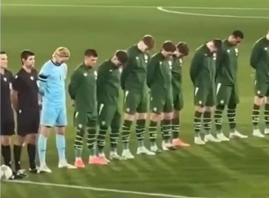 IRLANDA E ISRAEL: UN SILENCIO QUE HABLÓ ANTES DE QUE COMENZARA EL PARTIDO