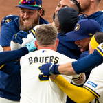 CERVECEROS ELIMINAN A PADRES Y AVANZAN A LA SERIE DE CAMPEONATO VS DODGERS