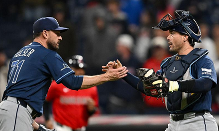Tampa Bay responde con autoridad y empata la serie ante Cleveland