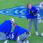 ¡INDIGNACIÓN EN EL FÚTBOL AMERICANO UNIVERSITARIO! ATLETA EMPUJA A SU MÉDICA