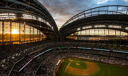 ¡UNA FORTUNA POR VER LA SERIE MUNDIAL! LAS ENTRADAS DEL JUEGO 1 EN MILWAUKEE SUPERAN LOS US$2.500