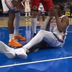 JALEN WILLIAMS ABANDONA LA CANCHA EN CAMILLA TRAS UNA APARATOSA LESIÓN